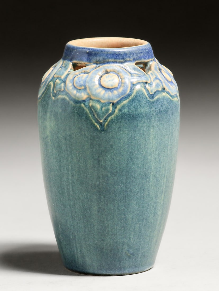 Unusual Newcomb College Alma Mason Cutout Carved Floral Vase 1912 (1 of 4)