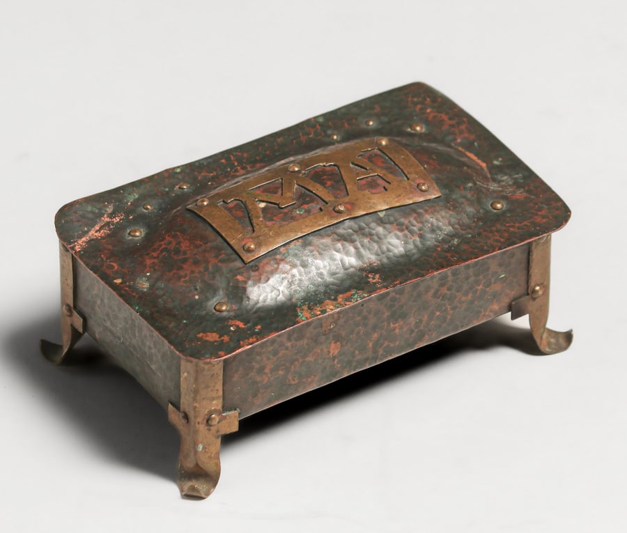Arts & Crafts Hammered Copper & Brass Box c1910 (1 of 7)