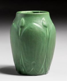 Hampshire Pottery Matte Green Leaves & Buds Vase c1910