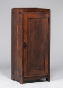 Gustav Stickley #70 One-Door Music Cabinet c1910