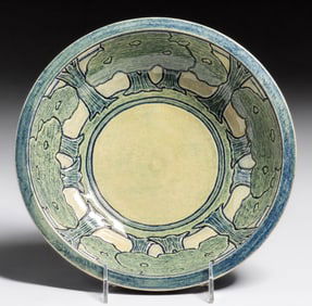 Early Newcomb Pottery Henrietta Bailey Oak Tree Carved Bowl 1905