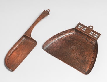Falick Novick – Chicago Hammered Copper Crumber Set c1910s