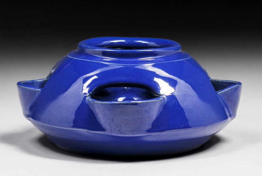 Bauer Pottery Cobalt Blue Cutout Mat Carlton Cactus Bowl c1920: Bauer Pottery Cobalt Blue Cutout Mat Carlton Cactus Bowl c1920. Unsigned. Perfect condition. 8.75"d x 3.75"h. Spend $7500 or more at this auction and all of your SHIPPING IS FREE within the lower 48 s