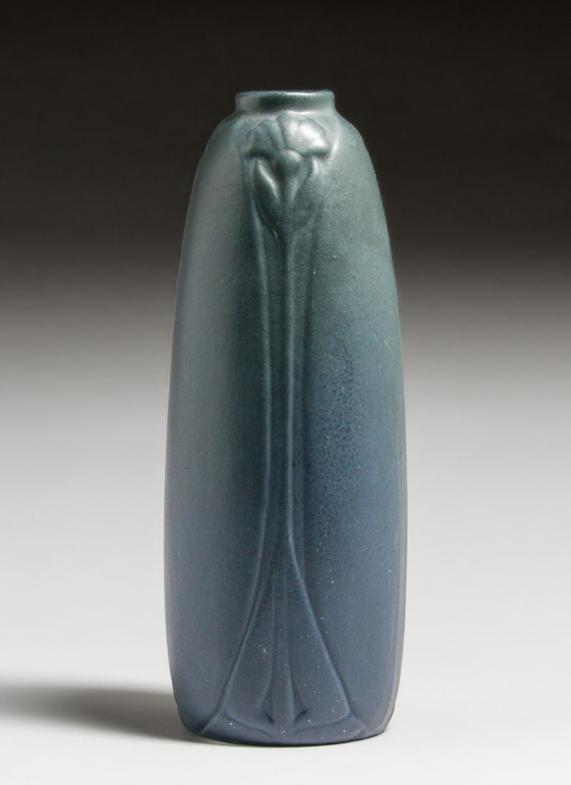 Early Van Briggle Matte Blue Vase 1915 (1 of 4)