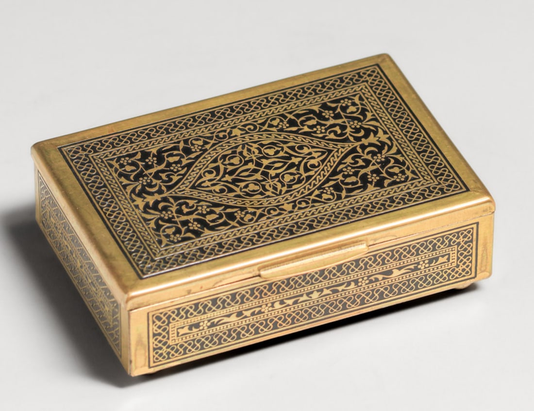 Erhard & Sohne - German Arts & Crafts Mahogany & Brass Box c1905 (1 of 6)