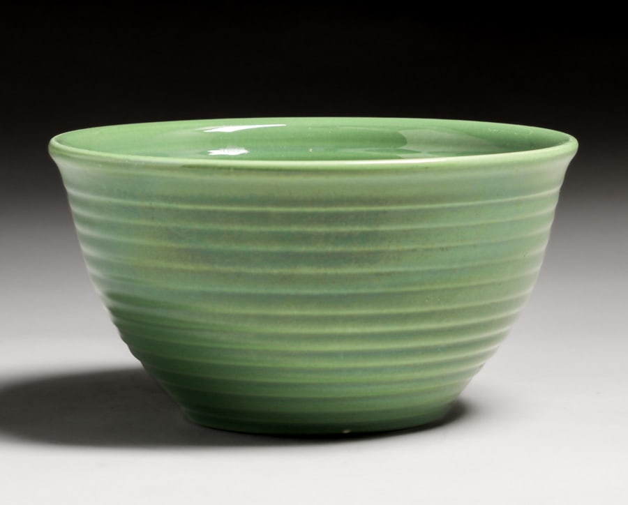 Bauer Jade Green Ringware Bowl c1930s (1 of 4)