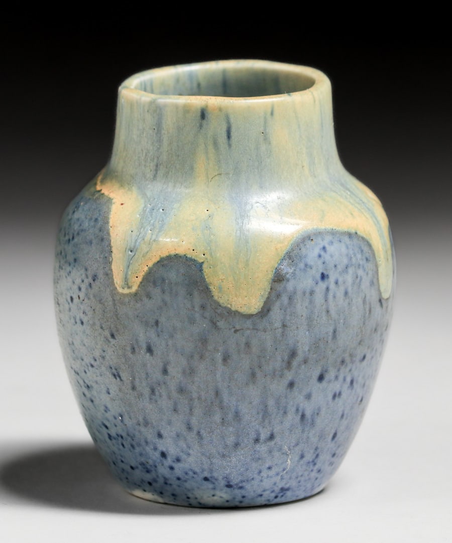 Byrdcliffe Pottery Test Glaze Vase c1910s (1 of 4)
