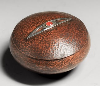 Chicago Arts & Crafts Hammered Copper & Silver Cabochon Box c1910