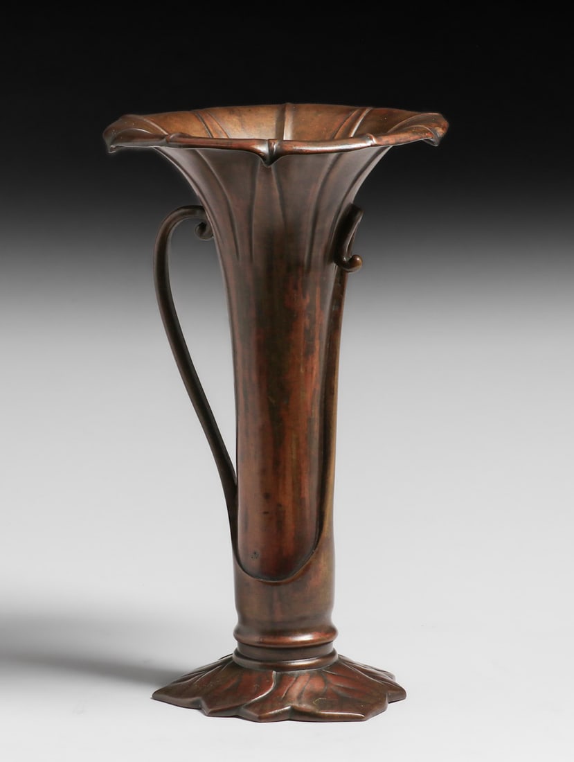 Japanese Bronze Meiji Period Calla Lily Bronze Vase c1910 (1 of 7)