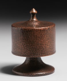 Roycroft Hammered Copper Poker Chip Holder c1920s