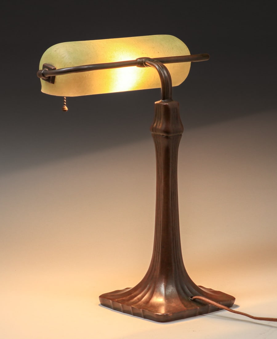 Handel #6028 "Mosserine" Desk Lamp c1915: Handel #6028 "Mosserine" Desk Lamp c1915. Signed. Color added to original patina. Original Mosserine Glass with small interior chip, otherwise perfect condition. 15.5"h x 12"w x 9.5" depth. Base 6.5" 