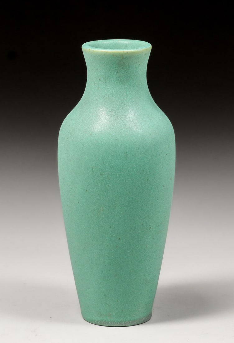 Teco Pottery Matte Green Vase c1910 (1 of 4)