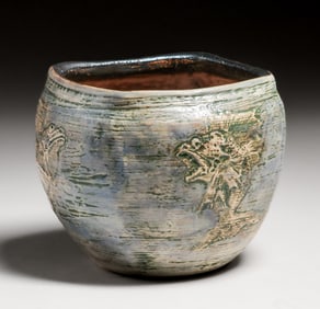 Martin Brothers Grotesque & Comical Fish Vase 1909