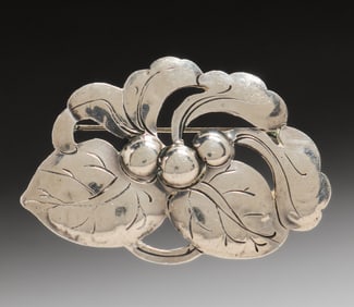Kalo - Chicago Sterling Silver Cutout Brooch c1920s