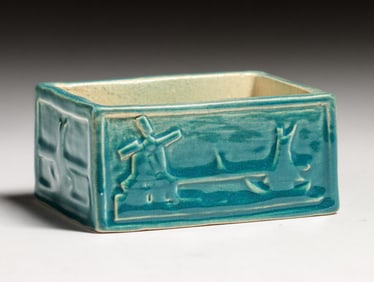 North Dakota School of Mines Dutch Windmill & Sailboat Carved Box 1935