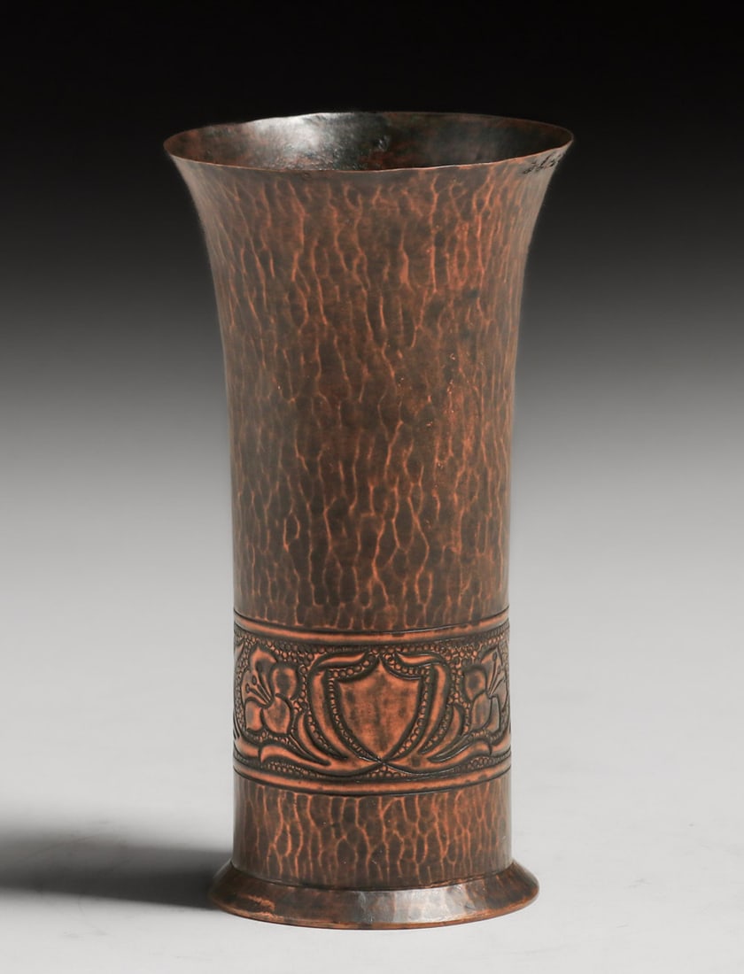 Keswick School of Industrial Arts Hammered Copper Vase c1900s (1 of 4)