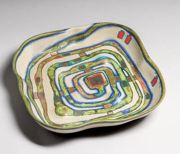 Friedensreich Hundertwasser (Vienna 1928-2000) 'Spiralental' Decorative Plate 1983: Friedensreich Hundertwasser (Vienna 1928-2000) 'Spiralental' Decorative Plate 1983. Made for Rosenthal L. Edition 241/2000. Signed. Perfect condition. 14.5" x 14.25" x 2.75"h. FREE NATIONWIDE SHIPPING