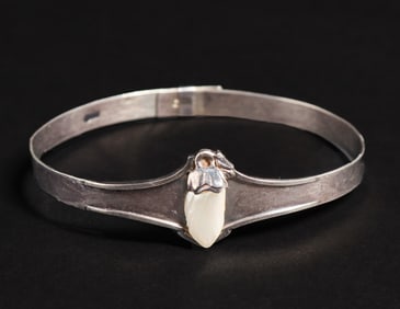 Kalo - Chicago Sterling Silver & Blister Pearl Bracelet c1910