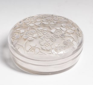 R. Lalique D’Orsay "Le Lys" Powder Jar c1920