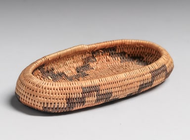 Small Native American Basket - Pomo Tribe c1910s