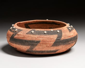 Native American Clam Shell Basket - Pomo Tribe c1900s