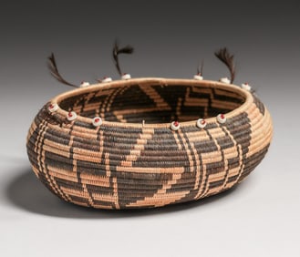 Small Native American Quail Feather & Clam Shell Basket - Pomo Tribe c1920s