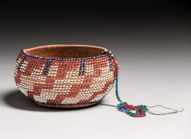 Small Native American Beaded Basket - Pomo Tribe c1910s