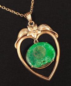 Arts & Crafts Period 14k Gold & Chinese Jade Heart-Shaped Pendant c1920s