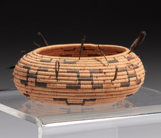Native American Pomo Basket c1910s
