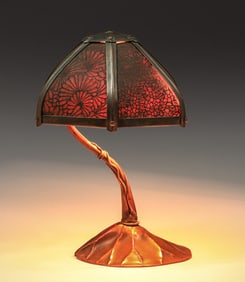 Henry G. Cleaveland - Montclair, NJ Hammered Copper Boudoir Lamp c1910