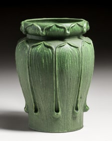Grueby Faience Matte Green "Kendrick" Vase c1905