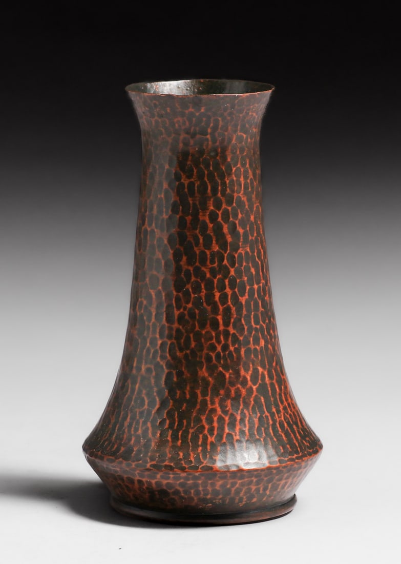 Harry St John Dixon Hammered Copper Vase 1924: Harry St John Dixon Hammered Copper Vase 1924. Signed. Color added to original patina. 5.25?h x 3?d FREE NATIONWIDE SHIPPING for all of your purchases at our Two Day Auction within the lower 48 states