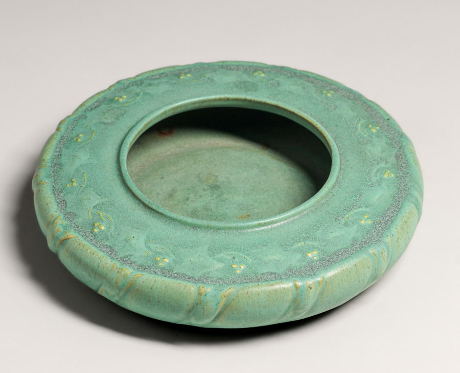 Teco Pottery #136 Matte Green Bowl c1910 (1 of 5)