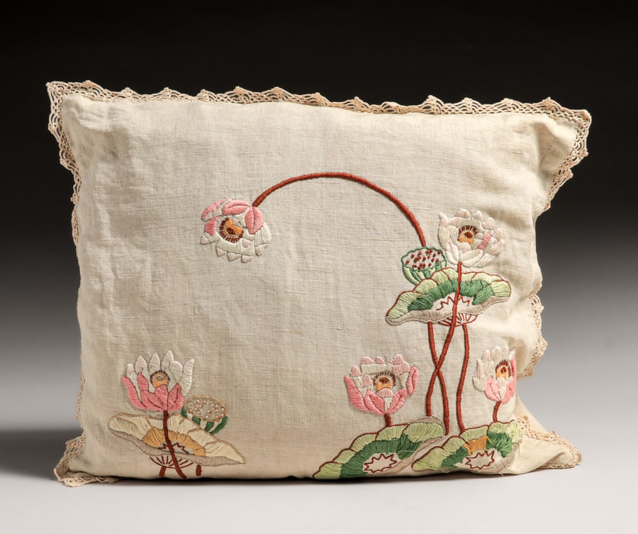 Arts & Crafts Hand-Embroidered Pillow c1910 (1 of 4)