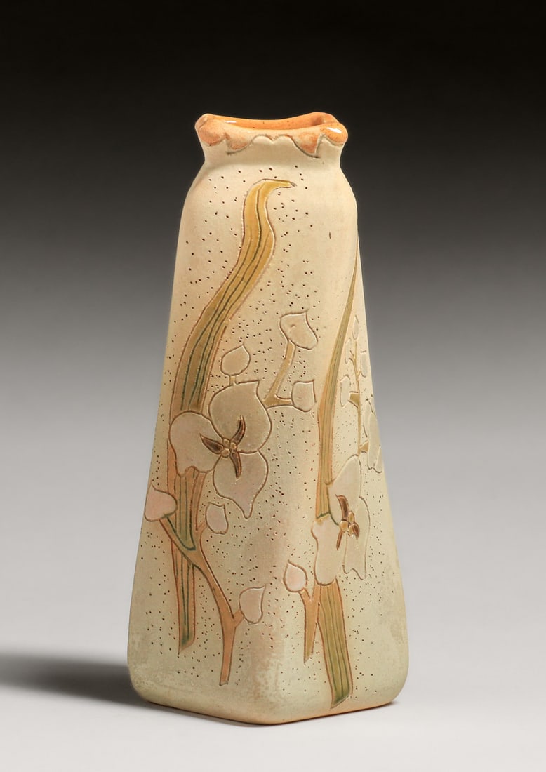 Roseville Rozane Woodland Vase c1905 (1 of 4)