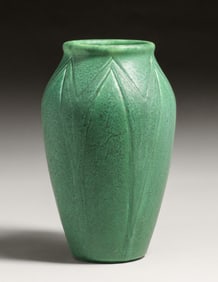 Rookwood Pottery Matte Green Hand-Incised Z-Line Vase 1902