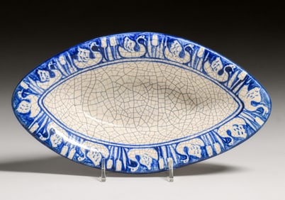 Dedham Pottery Oval Swan Dish c1920s