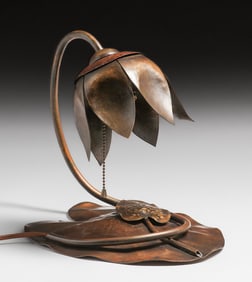 Arts & Crafts Hammered Copper & Brass Lily Pad Lamp c1910