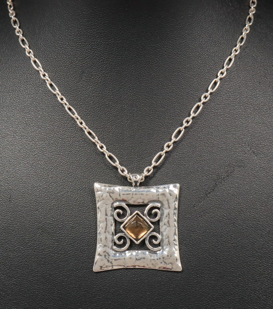 Arts & Crafts Period Hand Hammered Sterling Silver & Faceted Topaz Pendant Necklace c1920s (1 of 5)