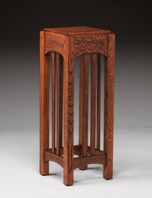 Limbert #214 Spindled Stand c1910