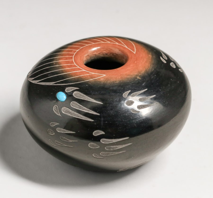 Ron Suazo (Born 1954) Santa Clara Pueblo Bear Claw Vase 1991 (1 of 5)