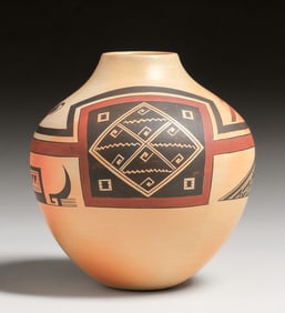 Madeline Sahneyah (Born 1954) Hopi Pottery Jar c2000
