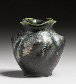 Heliosine – Austrian Art Nouveau Vase c1900s