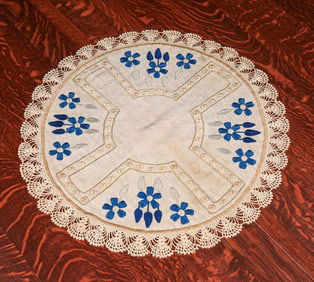 Arts & Crafts Period Hand-Embroidered Round Blue Floral Linen c1910