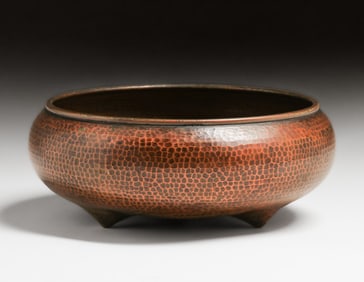 Large Roycroft Hammered Copper Nut Bowl c1920