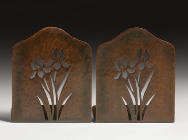 Ernest F. Burnley (1885-1957) Hammered Copper Cutout Bookends c1915-1925
