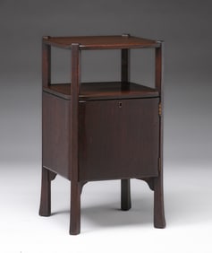 Grand Rapids One-Door Oak Cellarette c1910