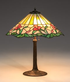 Arts & Crafts Period Leaded Glass Lamp c1910