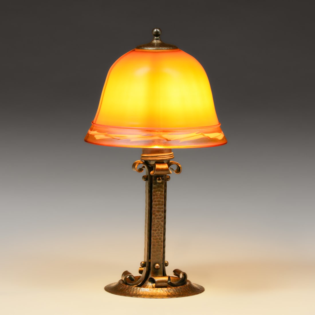 Roycroft & Steuben Hammered Copper Lamp c1920 (1 of 9)