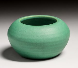 Teco Pottery Matte Green Closed Bowl c1910